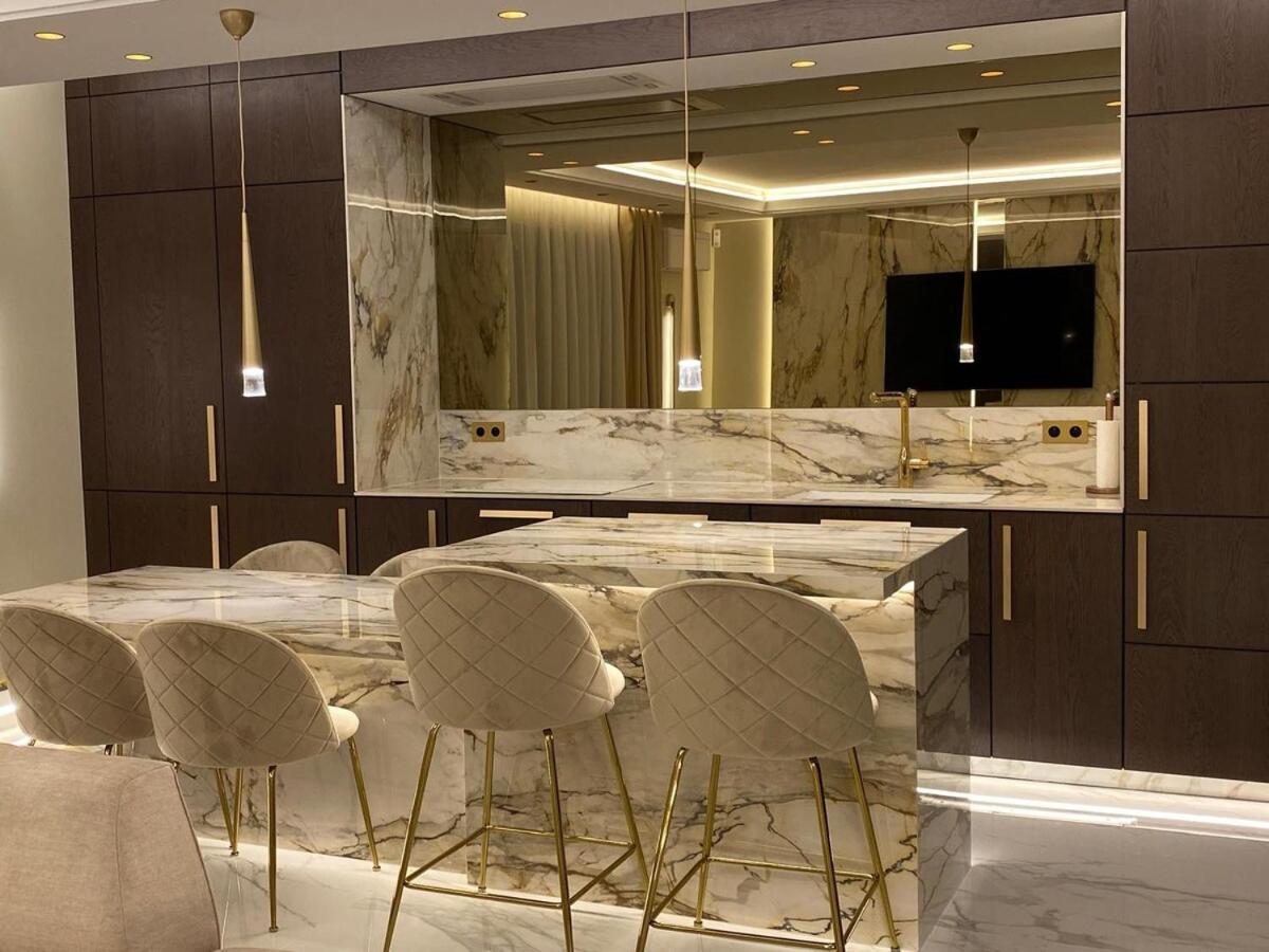Appartement Luxury Flat 16 Tour Eiffel Parijs